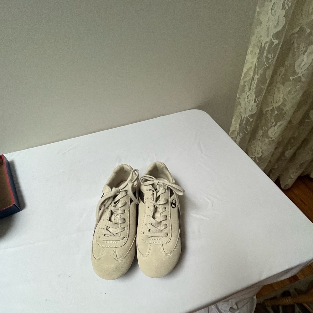 Champion brown glide sneakers size 8